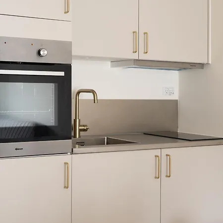 Stylish Cph 4 *